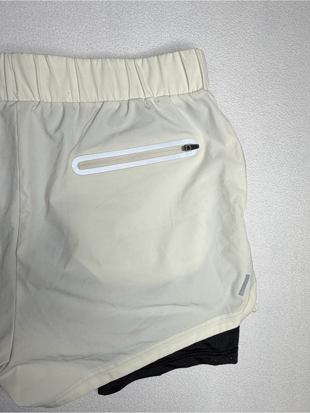 YoungLA Swift 2-in-1Compression Liner Shorts•Cream/Black Mesh Built in Liner - Picture 7 of 9